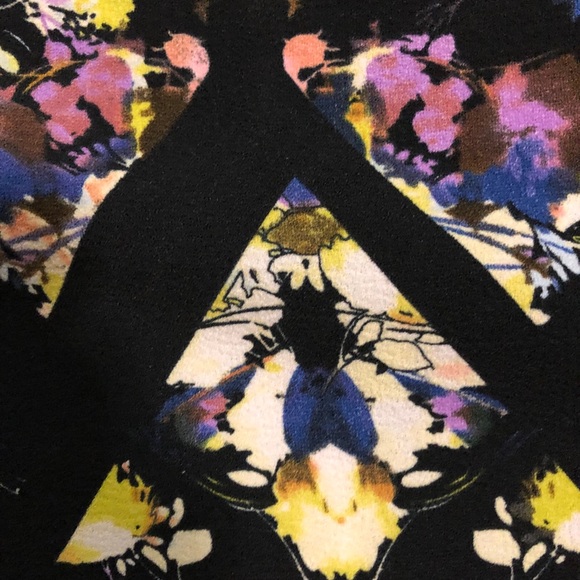 Abstract foral black yellow and purple dress - Picture 2 of 3